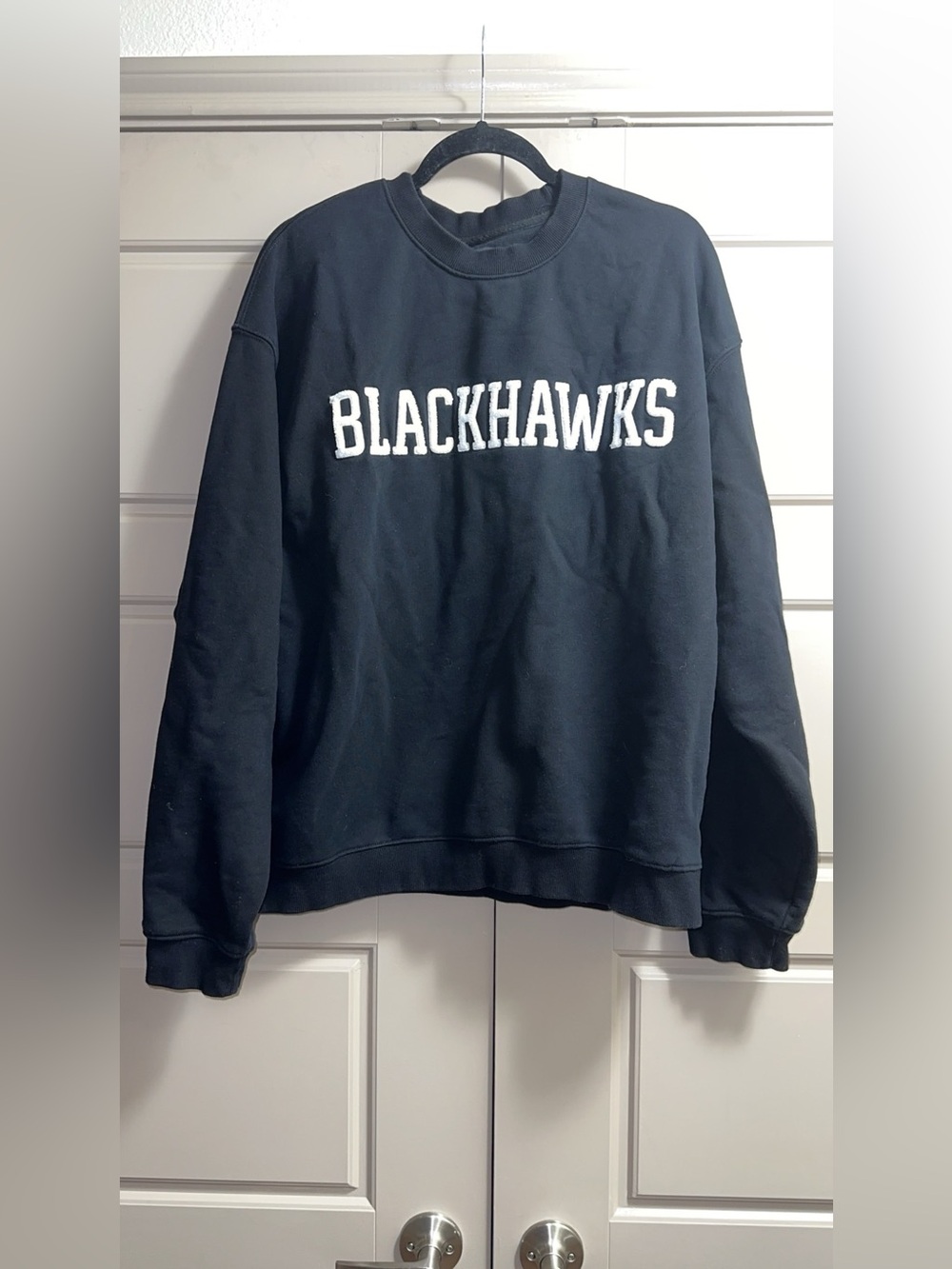 NWOT Line Change Chicago Blackhawk’s Crewneck